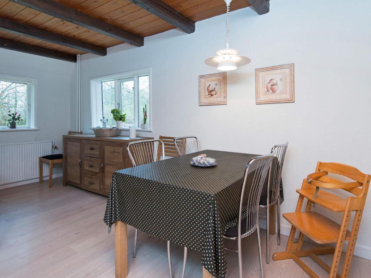 15 Person Holiday Home In Hundslund Eksteriør bilde