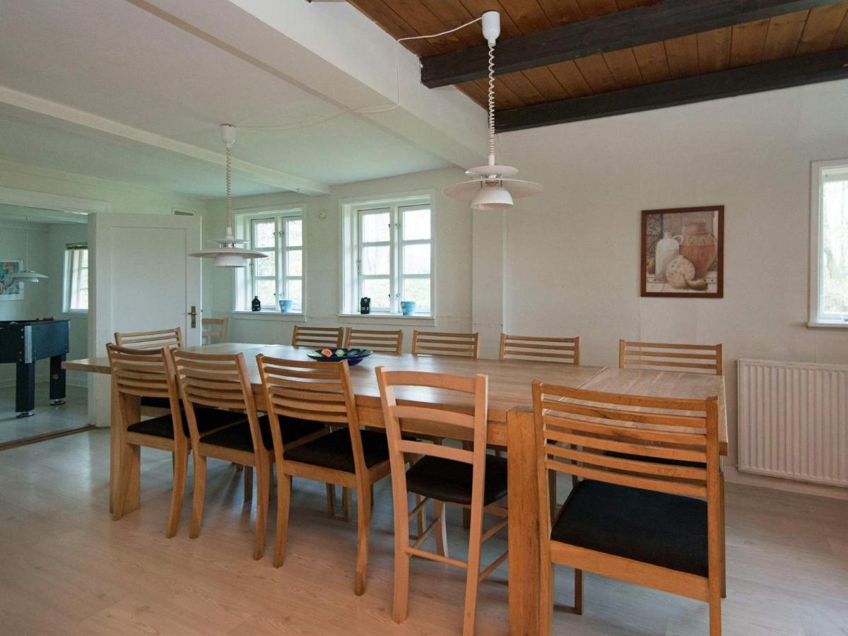 15 Person Holiday Home In Hundslund Eksteriør bilde